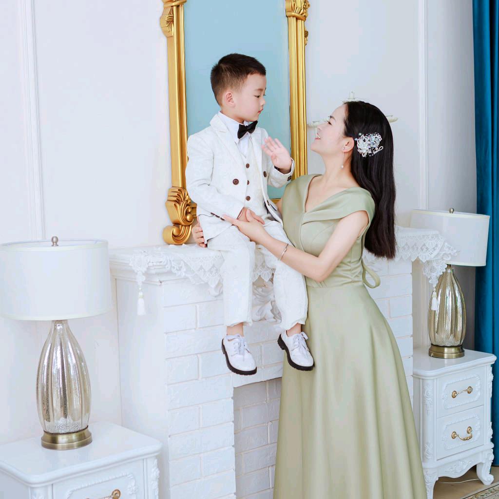 幸福一家人  💘