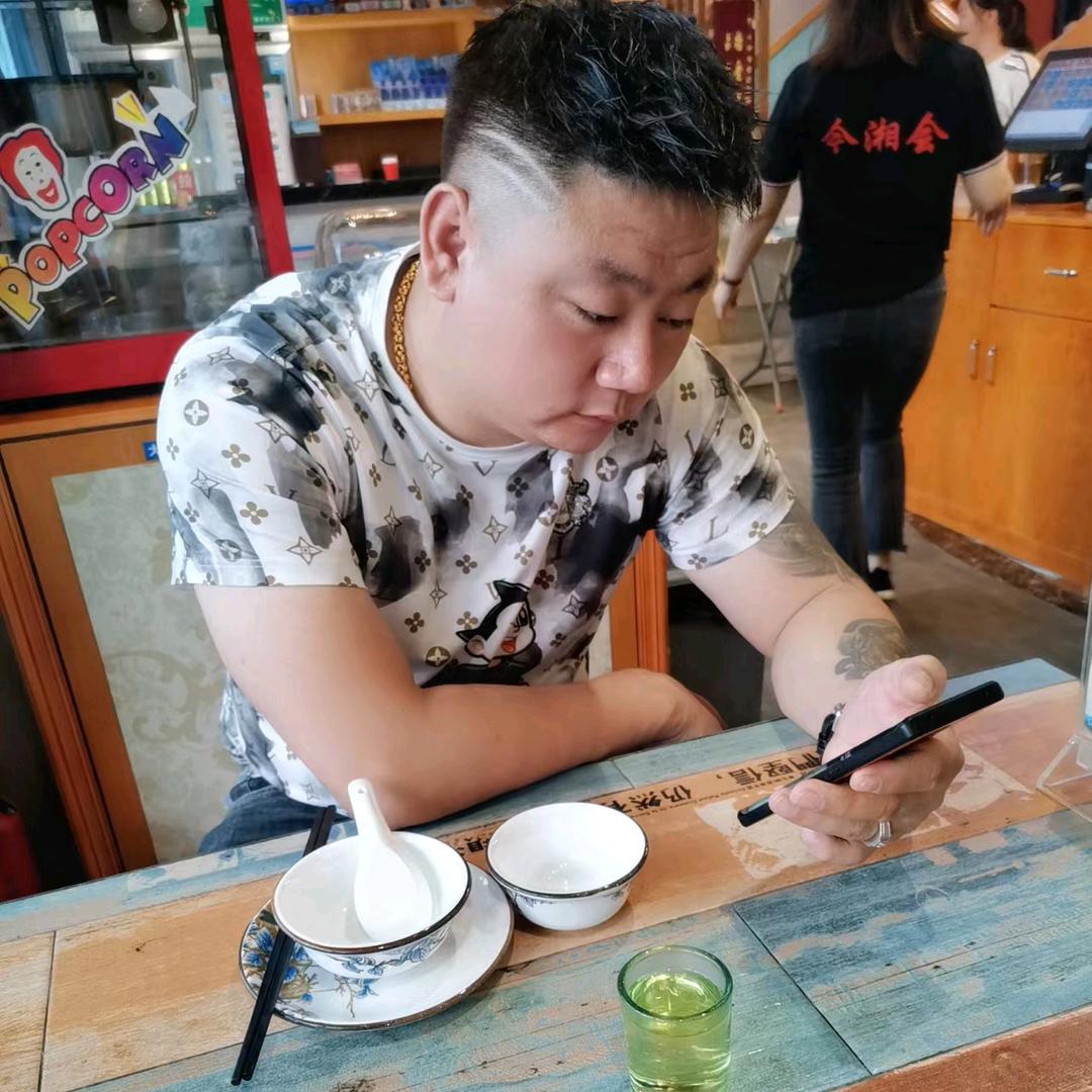 河南龙少