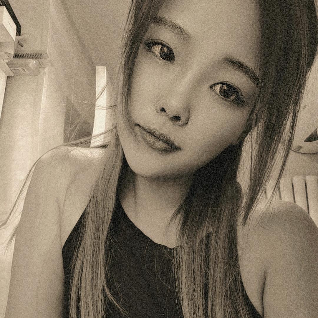 愛，不是壹種施捨