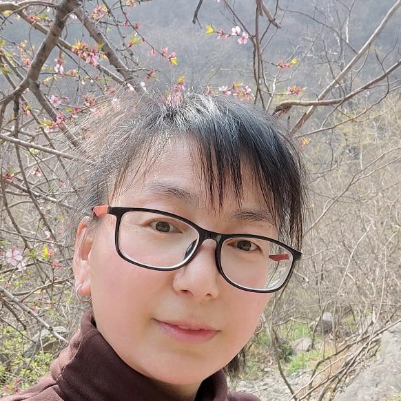 微笑的日记，颖轩