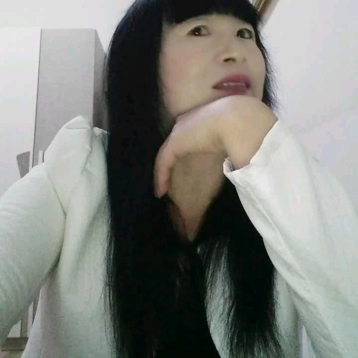张亚