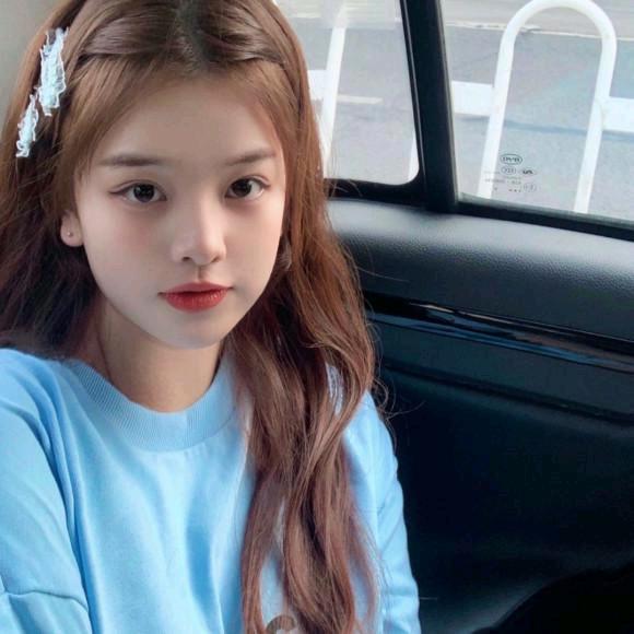 ༊ღ᭄开心女孩꧔ꦿ᭄༺ۣ，