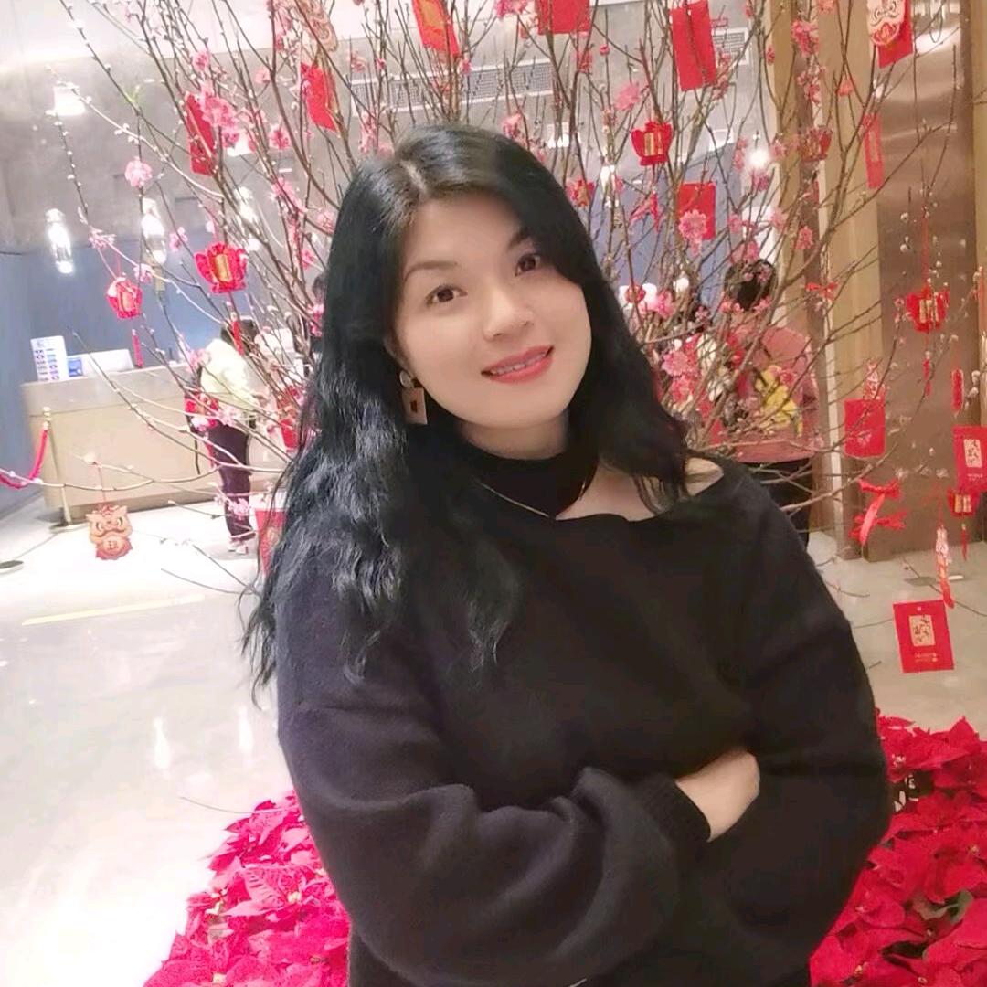 黄小姐！