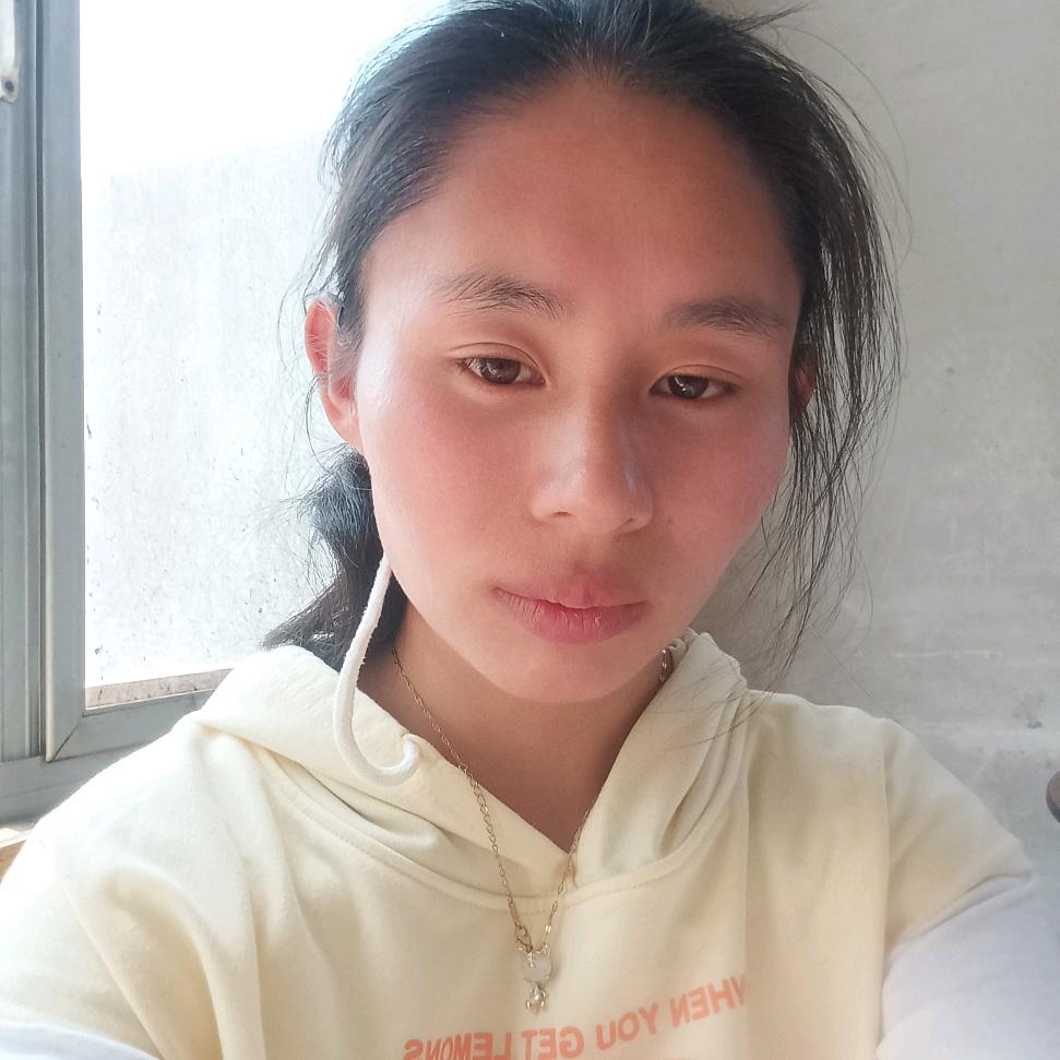 素颜。女神节。