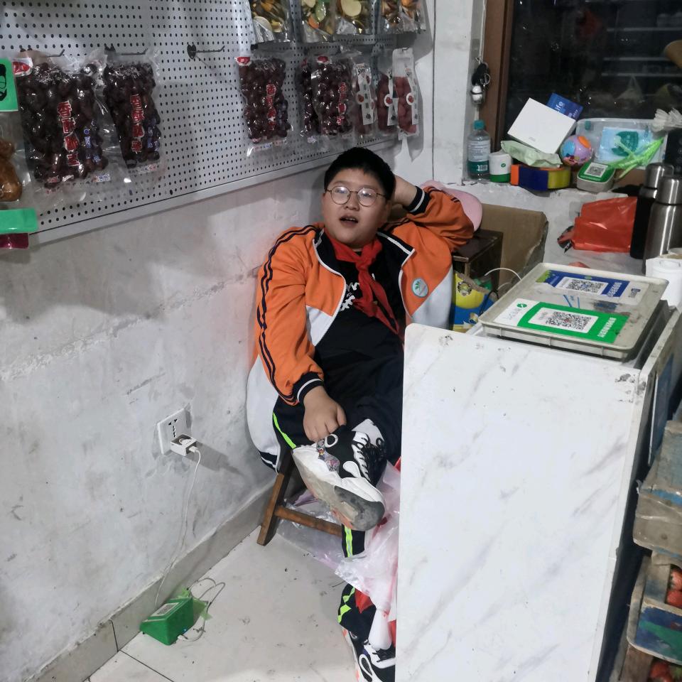 北孟包家炒货水果干果店