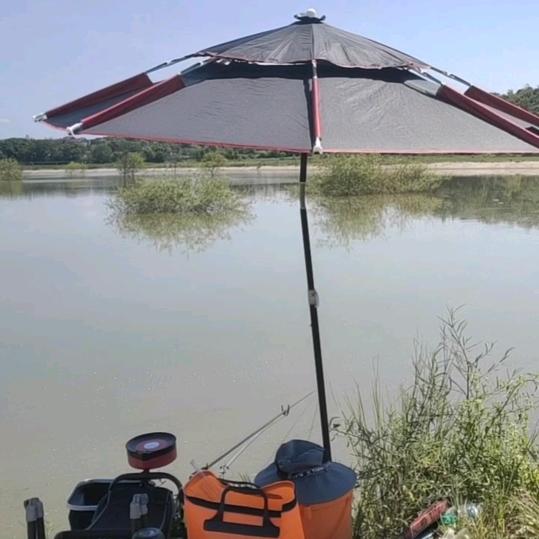 野钓老郭爱书法