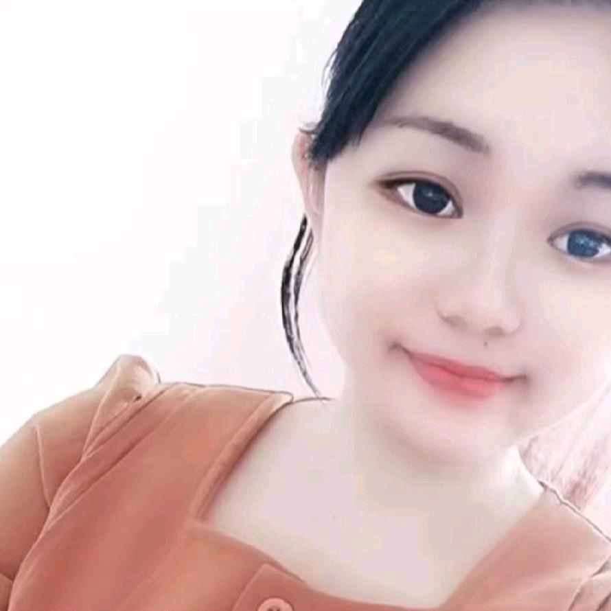 滚滚吃饱饱