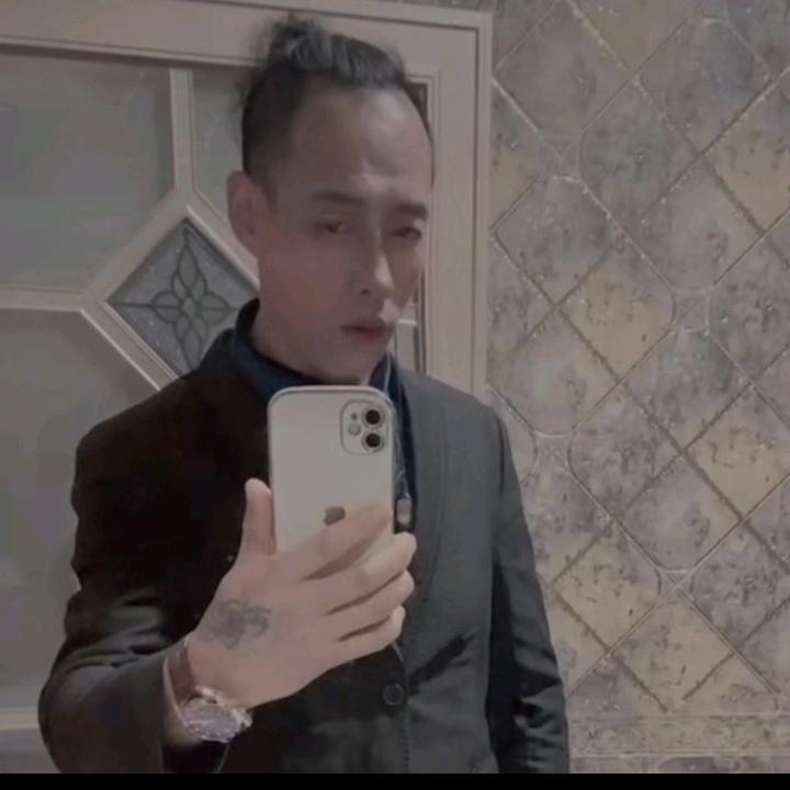 上了年纪的男人