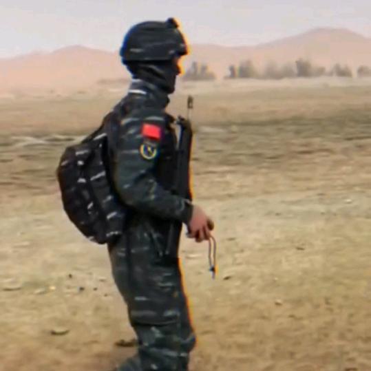 橄榄绿不褪色🇨🇳