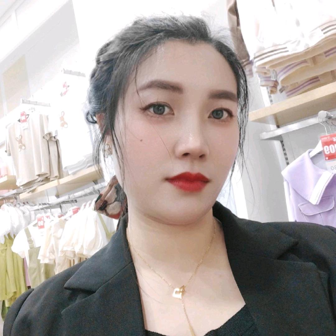 承黛黛