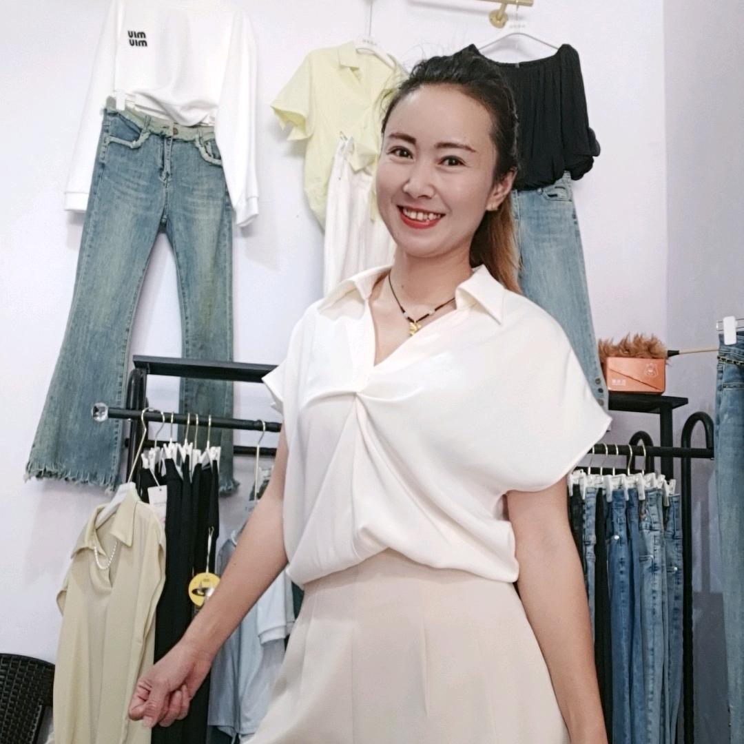 小阳百货鸡🐔鱼🐟店《老街》
