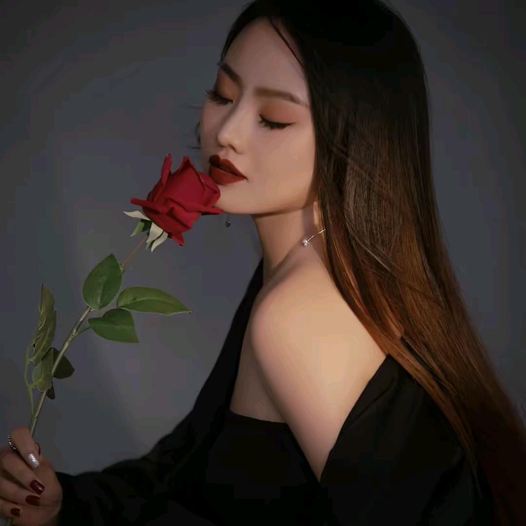 阳光你就灿烂