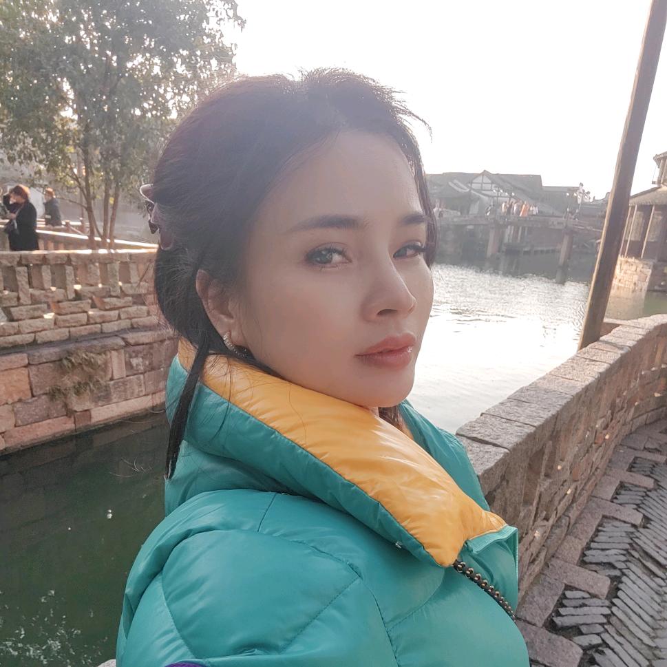 厉害莲
