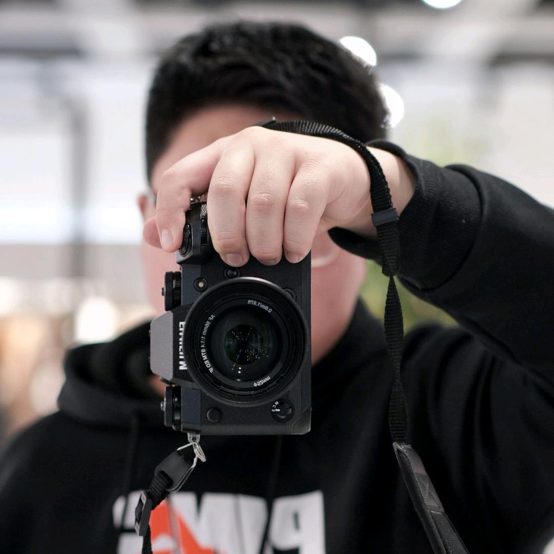 @枯木雨生花📸