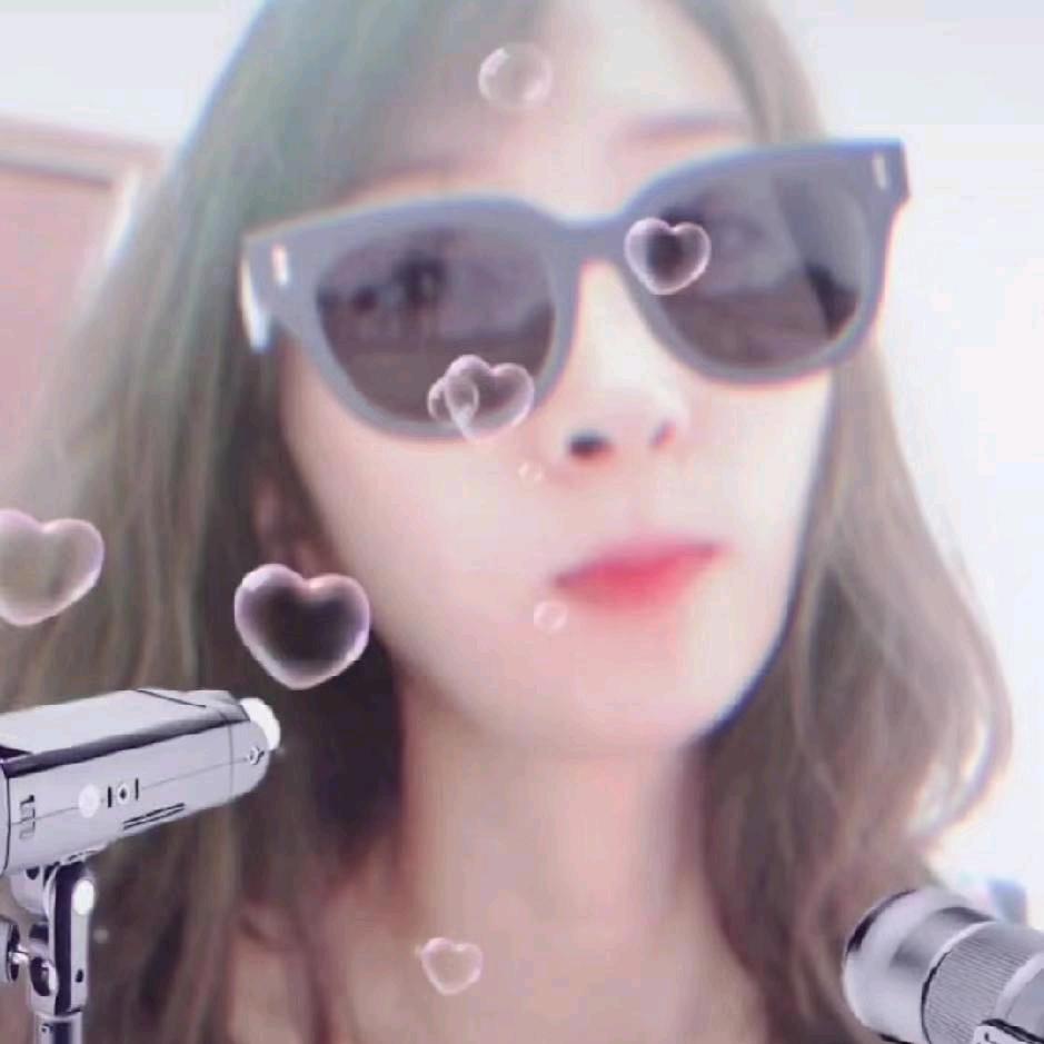 梅梅🧚‍♀️