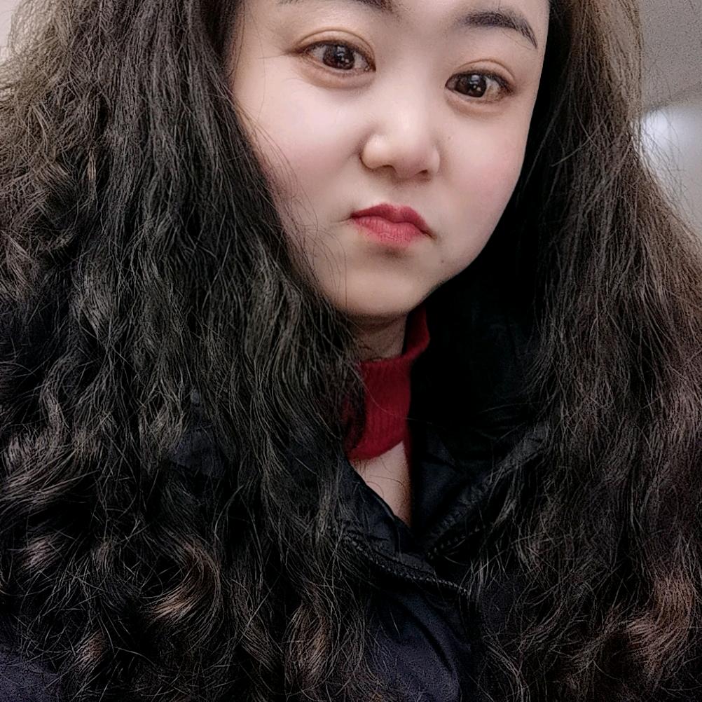 小何爱吃肉