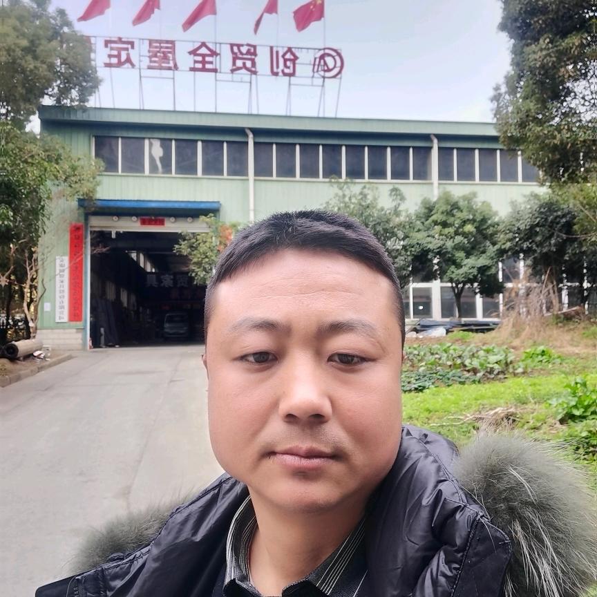 安康创贸全屋定制罗其伟