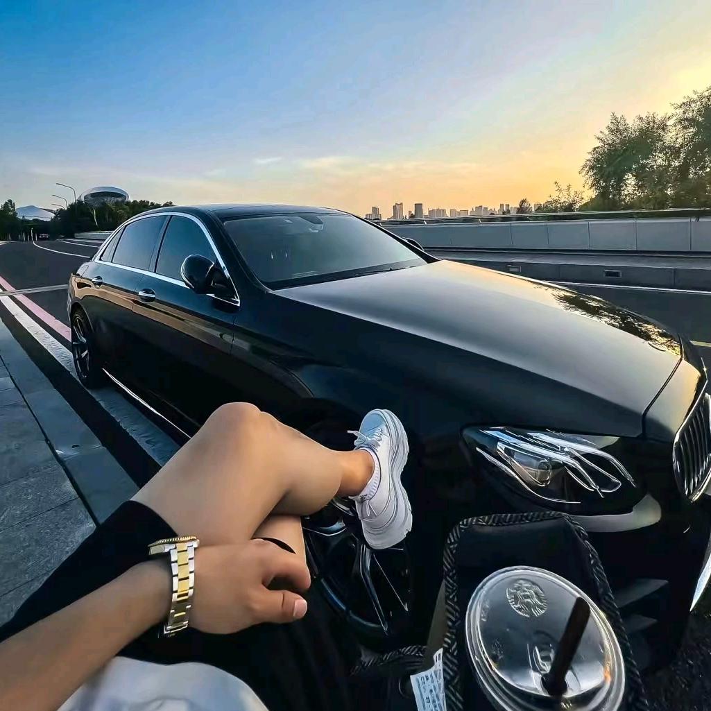 乃总汽车