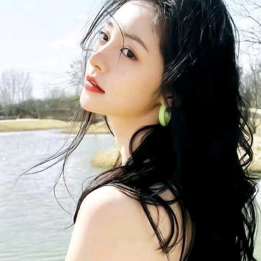 @华姐🎤，喜欢唱歌，点歌