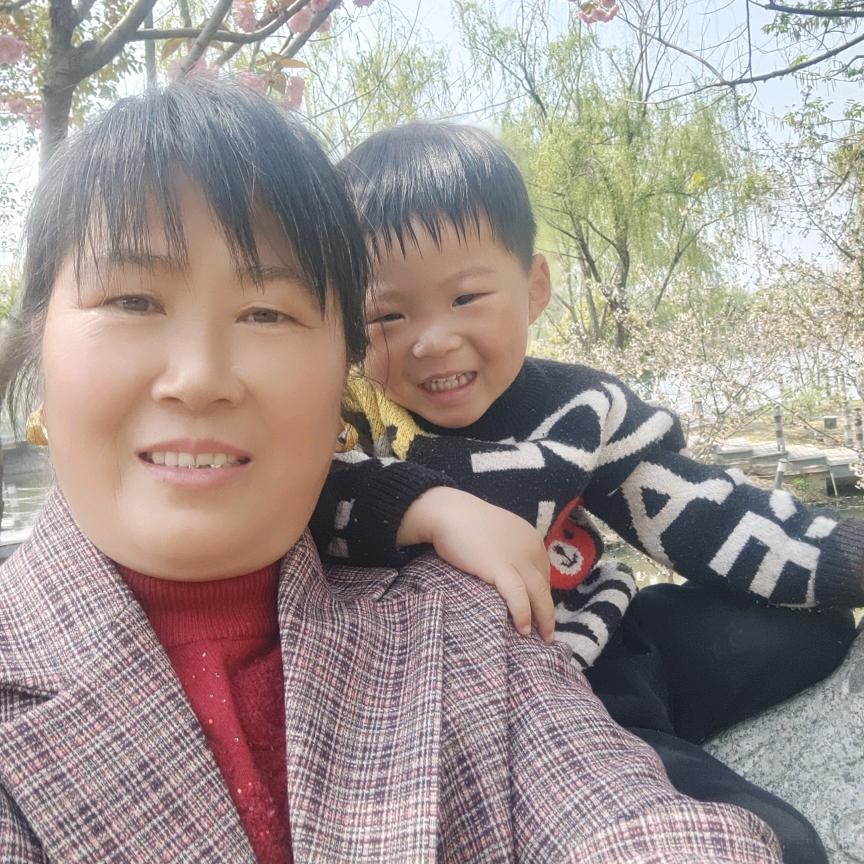 靳秦柚悦