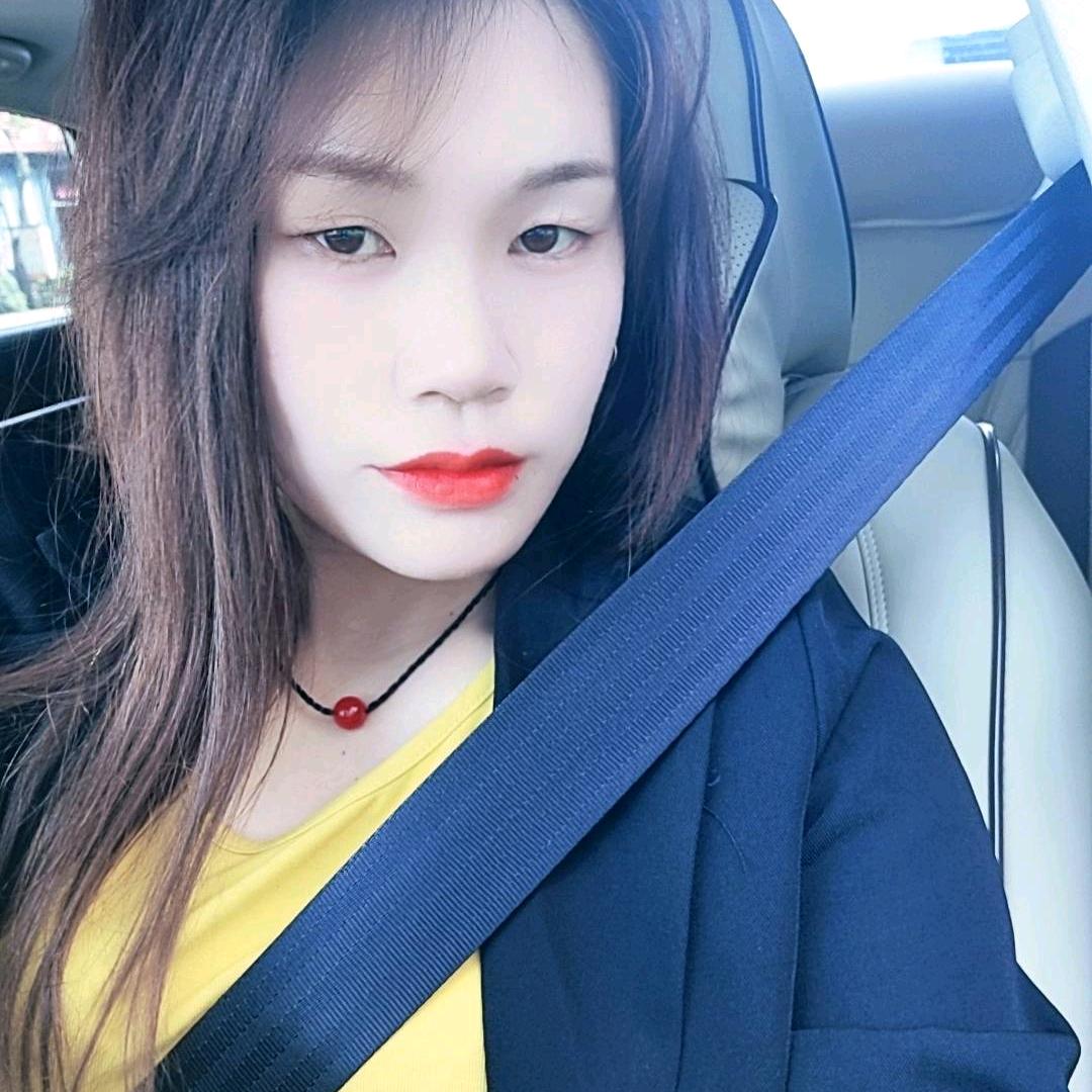 傻妞来了😜