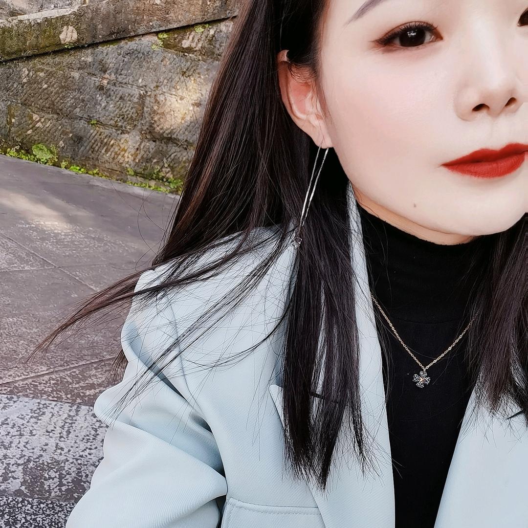 MISS    Li