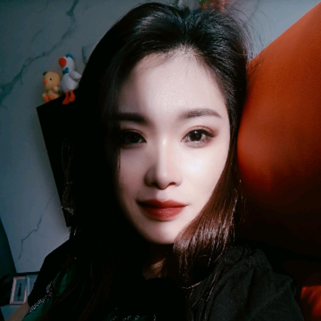 村里一枝花  .@