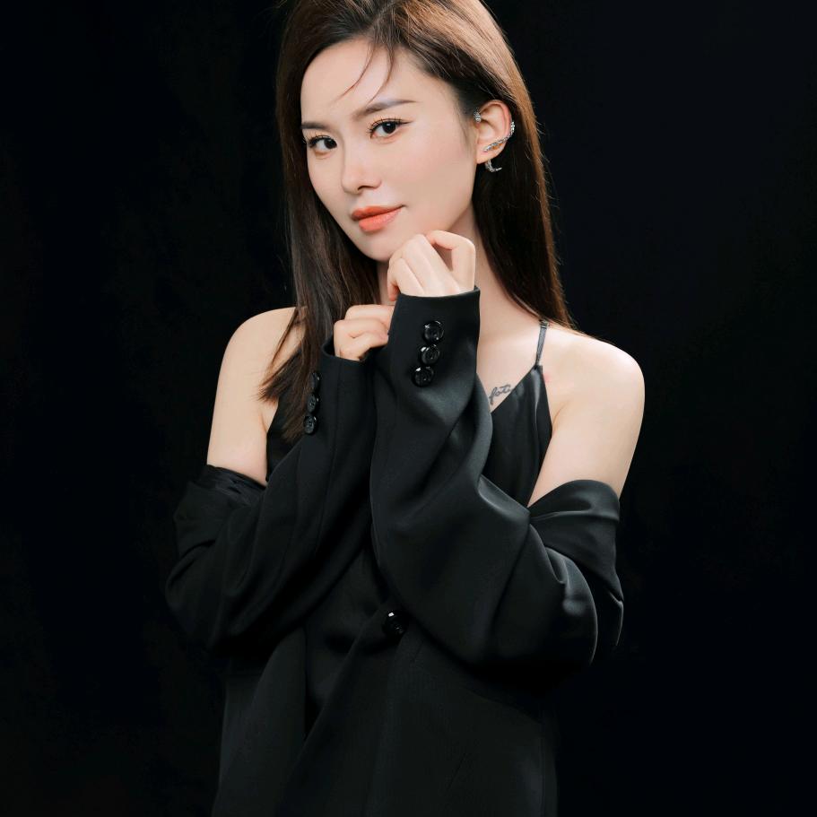 念❛ัᴗ❛ั钱多多