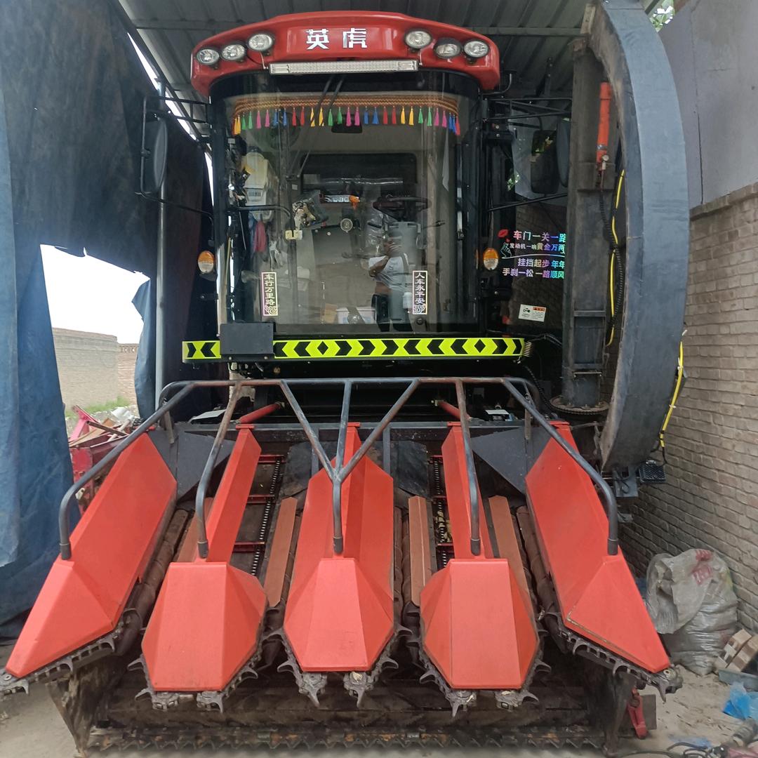 闫弟农业机械合作社