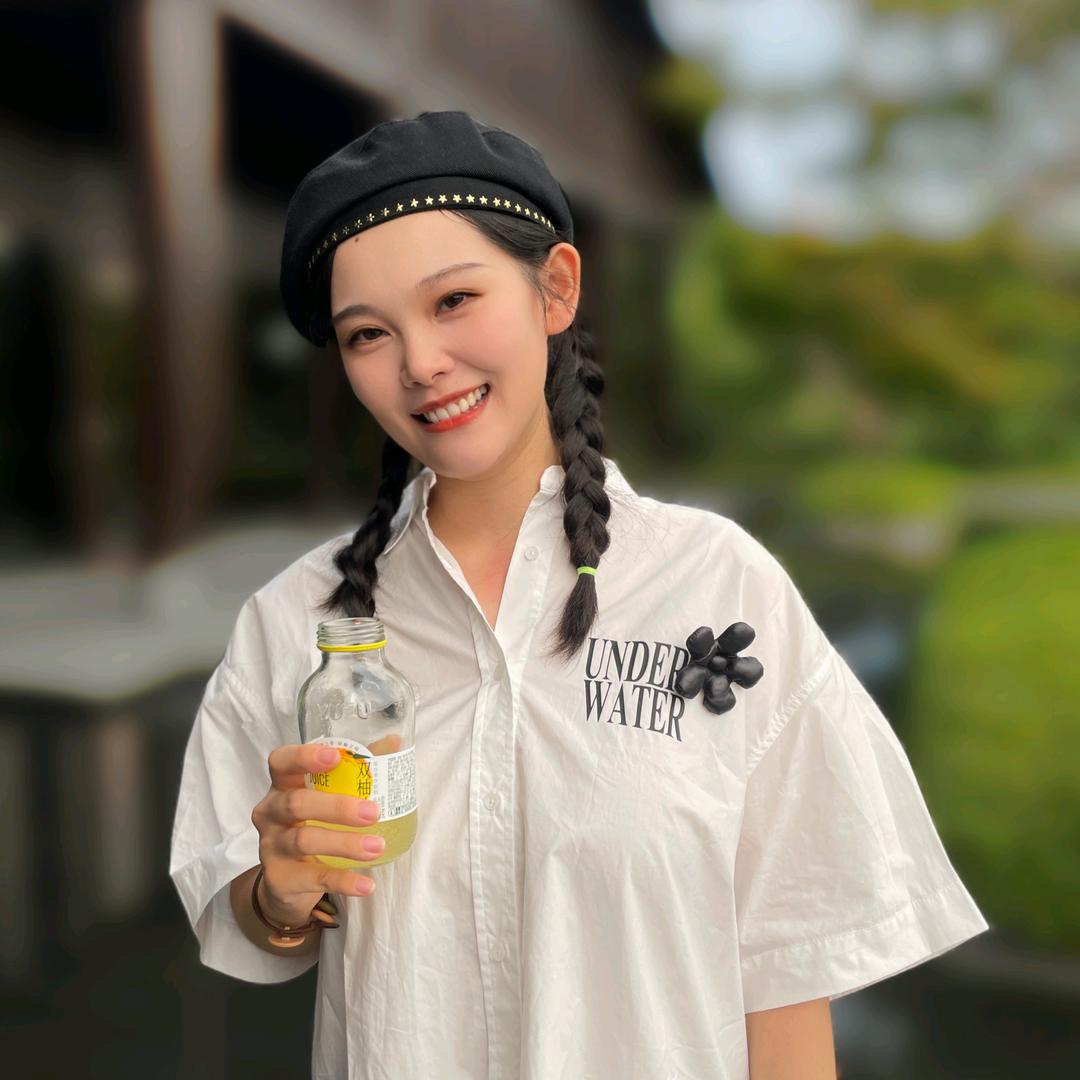 三胎妈妈贝卡