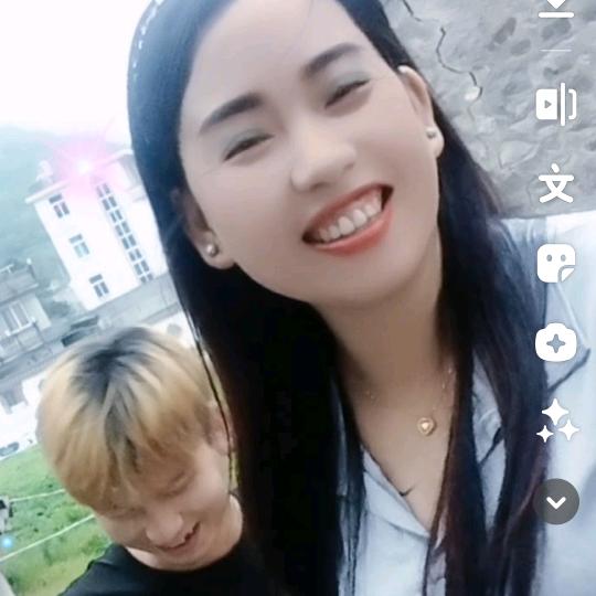 没穿衣的女鬼