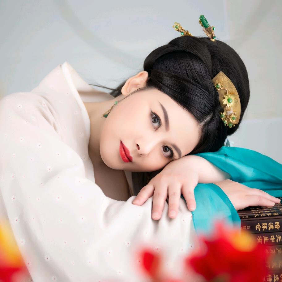 芊芊妍（芊芊辰）