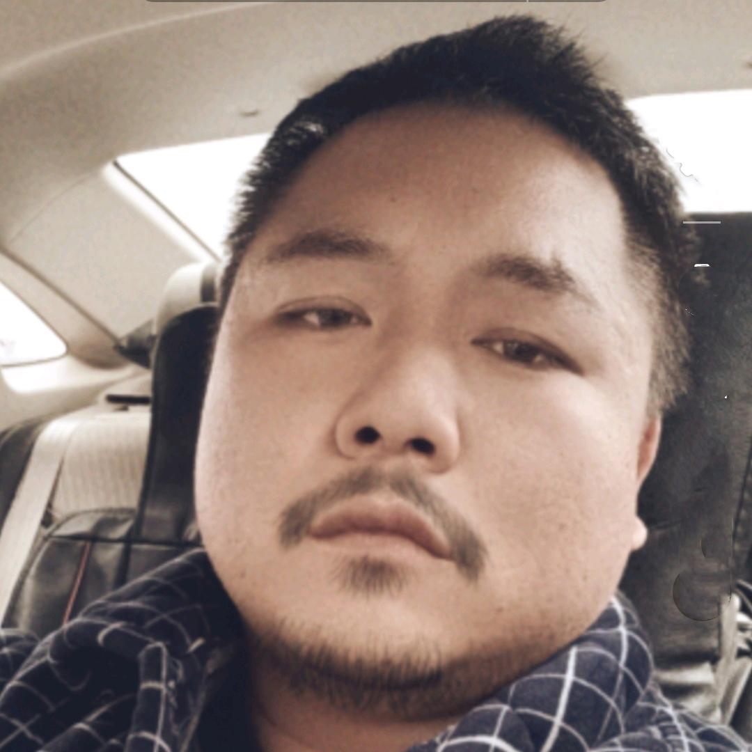 相逢既是袁