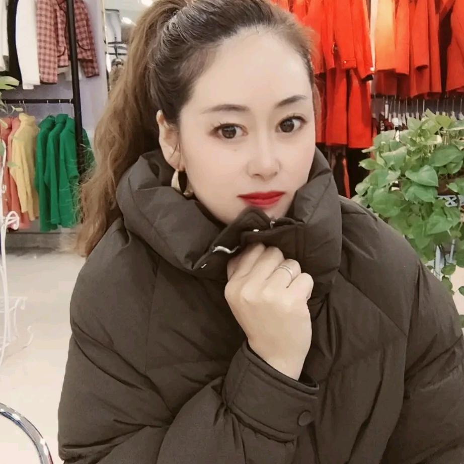 凤台县丁集镇伟琦服装城