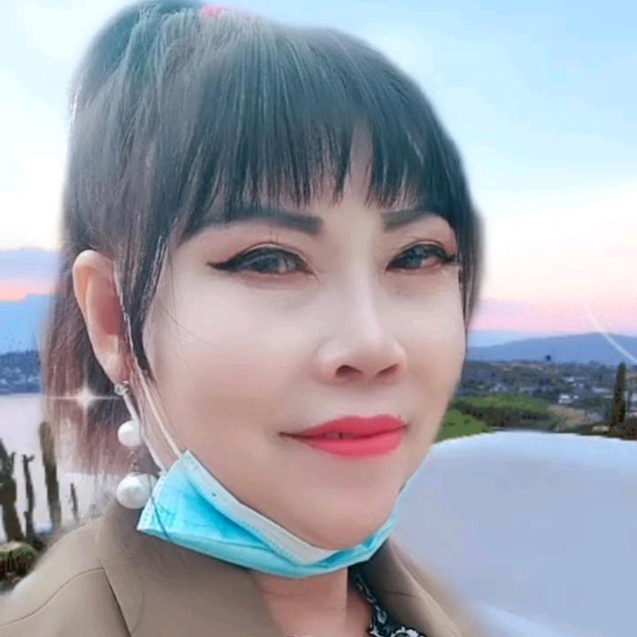 红红@