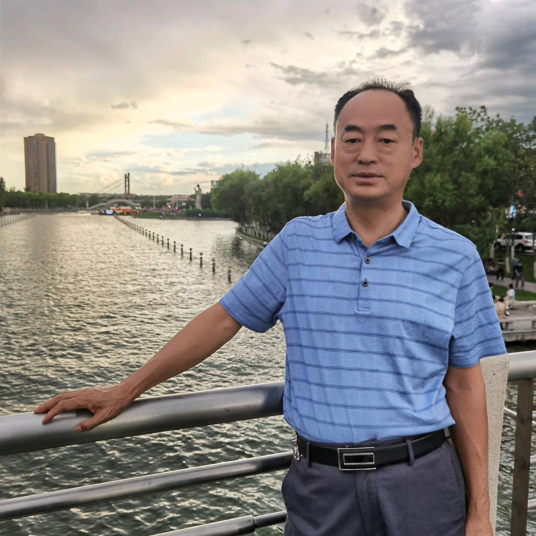 阿政爱艺术