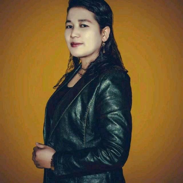 阿瓦古丽百货店