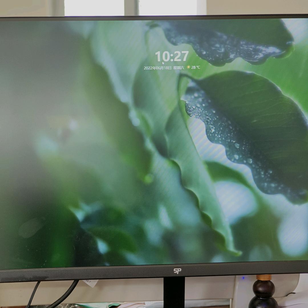 做一个坚强的自己