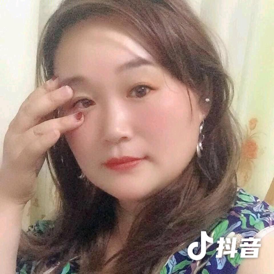 雨中慢步