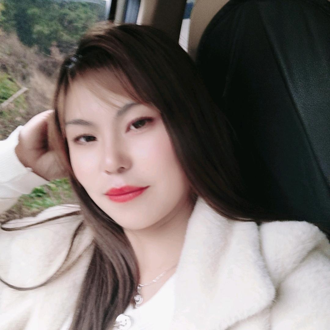 台古山养蜂妹，养殖猪牛长期出售小猪