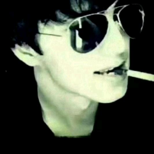☠     盀盀盀 ☠