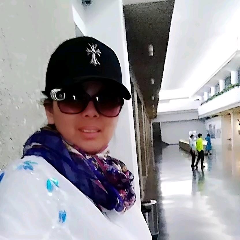 楼兰格格