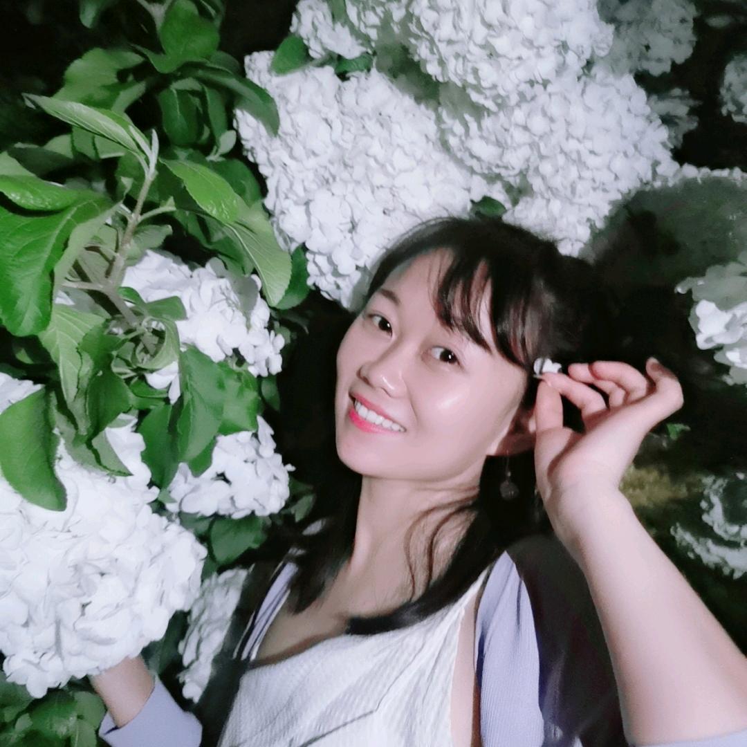 回山村的姑娘🍀