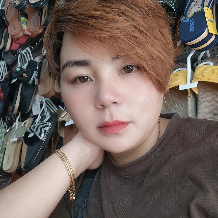 婚姻介绍所红娘张寒英