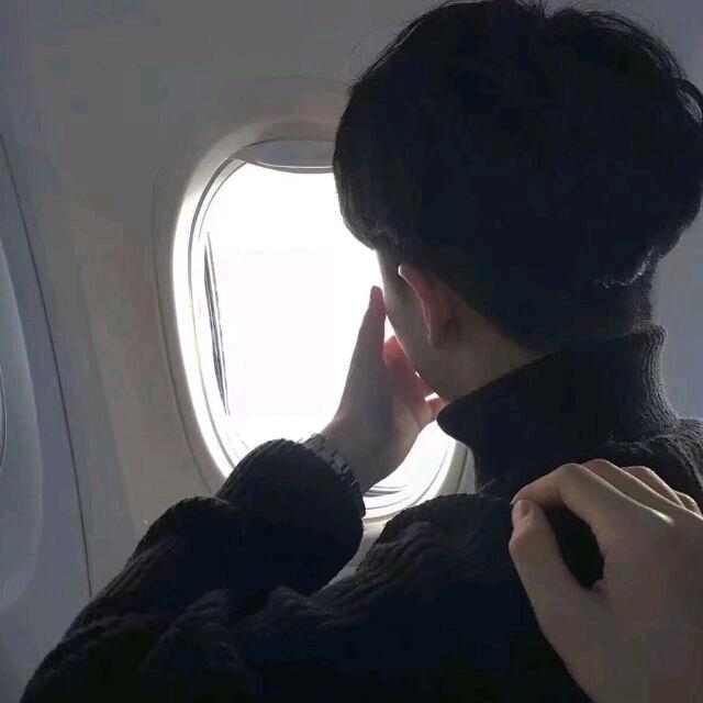 雾散了`