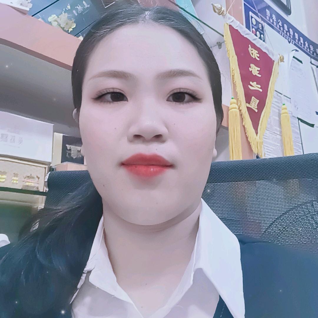 莹莹