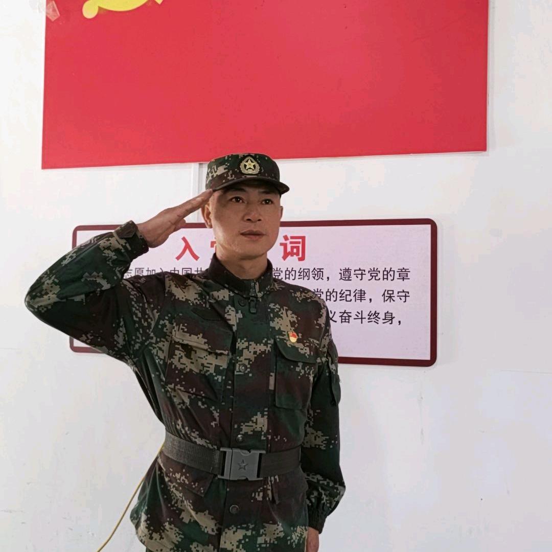 平头哥张咪雄