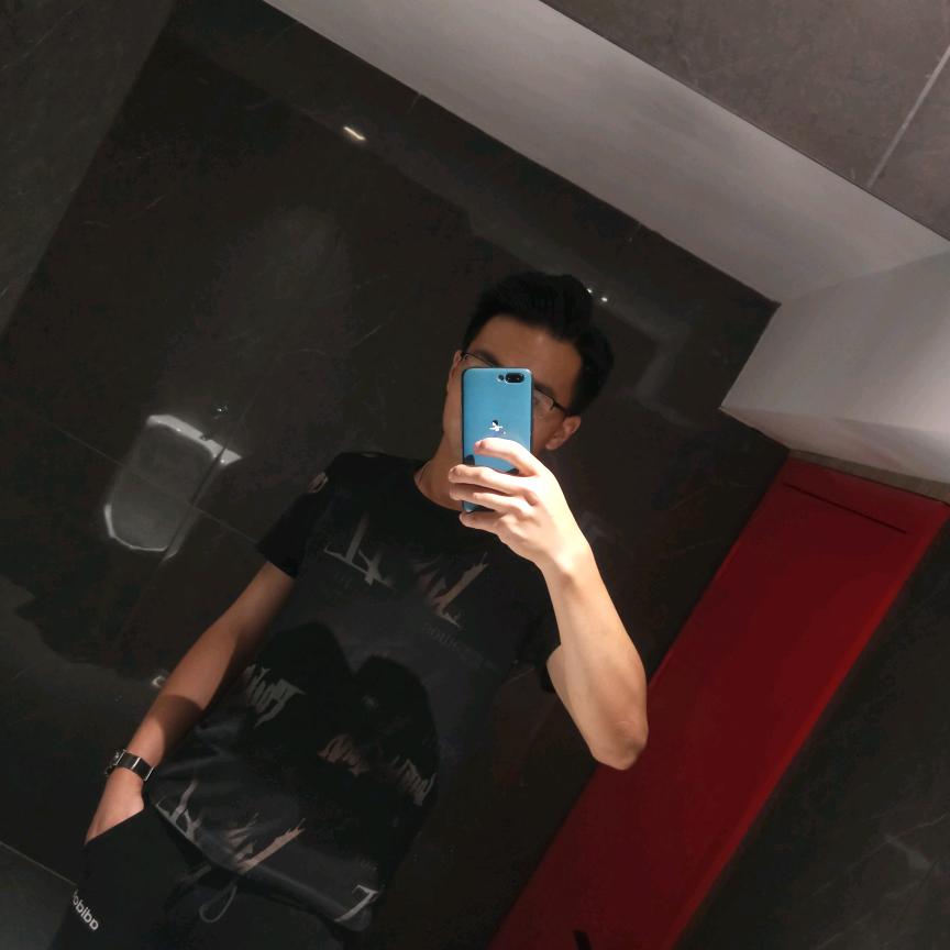 🌞Z H X  ^O^浩哥