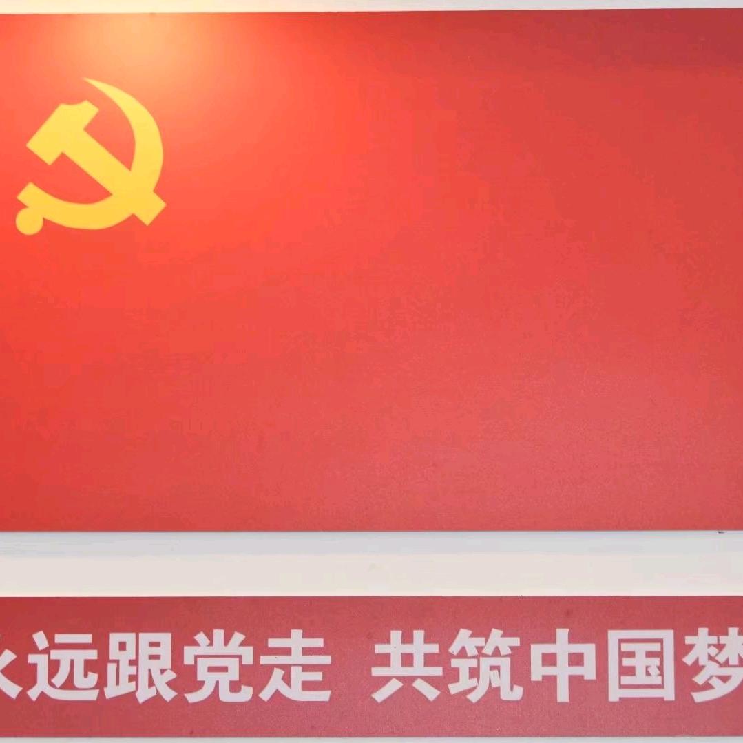 军刀教官