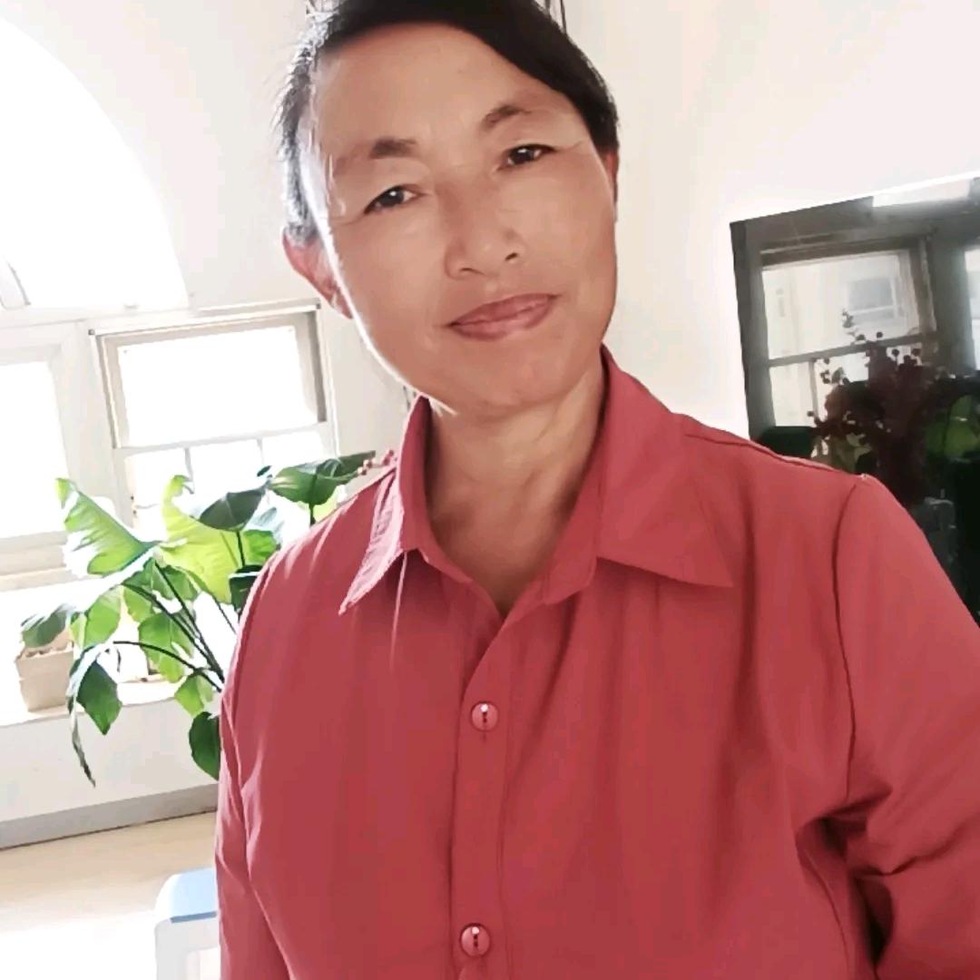 袁姐（下午1点半左右开播）